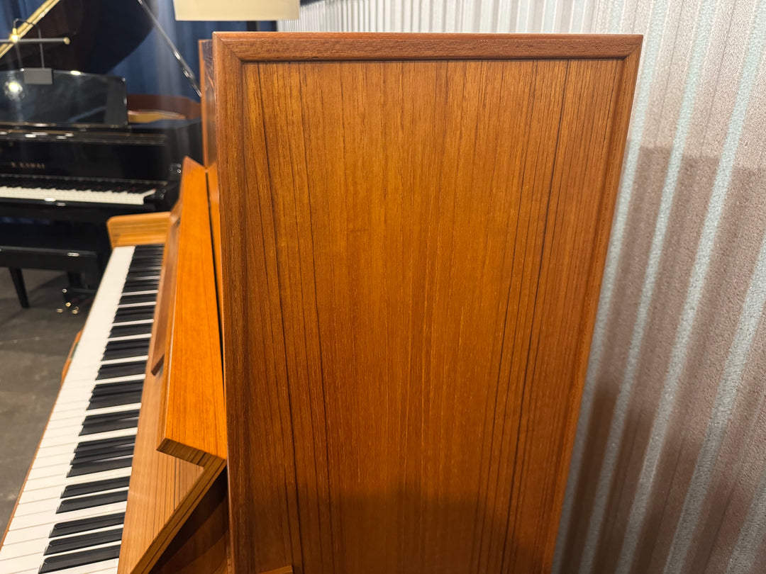 Yamaha U7 Uniquely Designed In A Luxurious Teak Finish. Concert Grade Upright Made In Japan.
