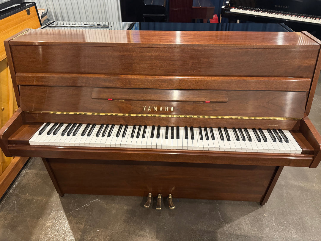 1988 Yamaha M108 42' Upright in Satin American Walnut. Made in Japan