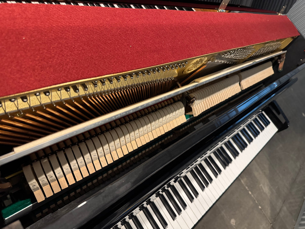 2007 Yamaha C113T 45' Upright in Polished Ebony
