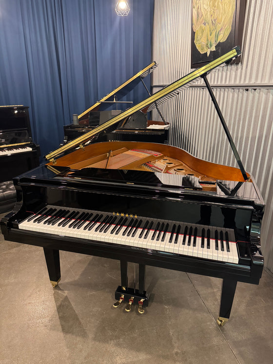 2012 Yamaha GB1K 5' Baby Grand in Polished Ebony. Pristine condition.